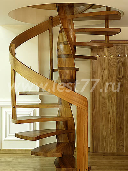 Круглые деревянные лестницы в Москве - купить, цена
