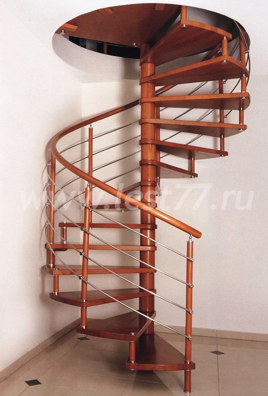 Винтовая лестница для частного дома 24-08